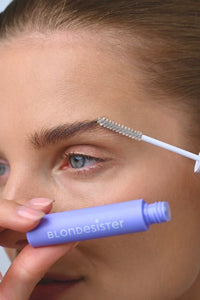 BLONDESISTER „3in1 Fix&Go Brow Gel" antakių gelis, 7ml – Meilė odai