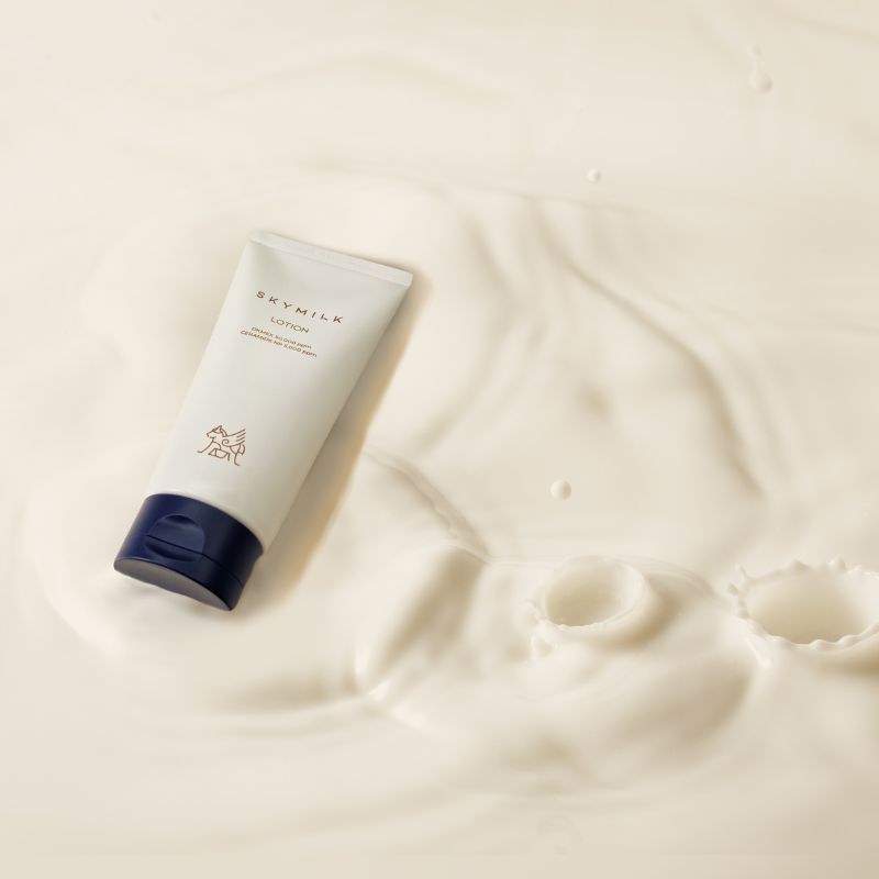 SKYMILK „CERAMIDE LOTION” KŪNO LOSJONAS, 200 ML – Meilė odai
