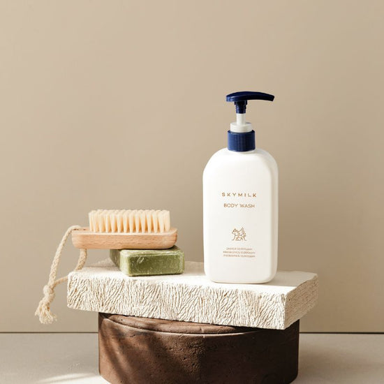 Skymilk „Prebiotics & Postbiotics Body Wash” kūno prausiklis