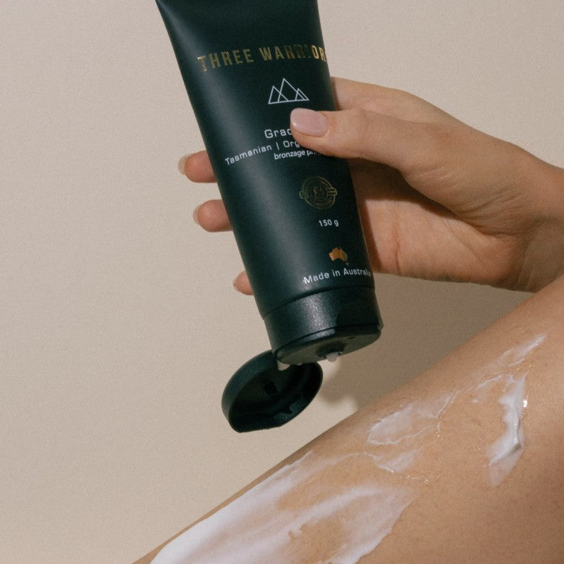Three Warriors „Gradual Tan” savaiminio įdegio kremas – Meilė odai