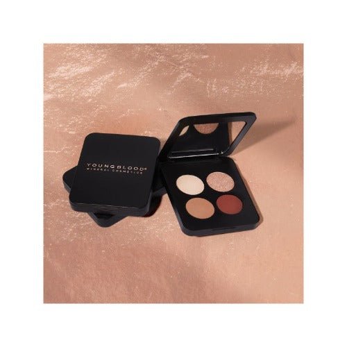 YOUNGBLOOD presuotų mineralinių akių šešėlių paletė „Pressed Mineral Eyeshadow Quad“ Starlit - Meilė odai